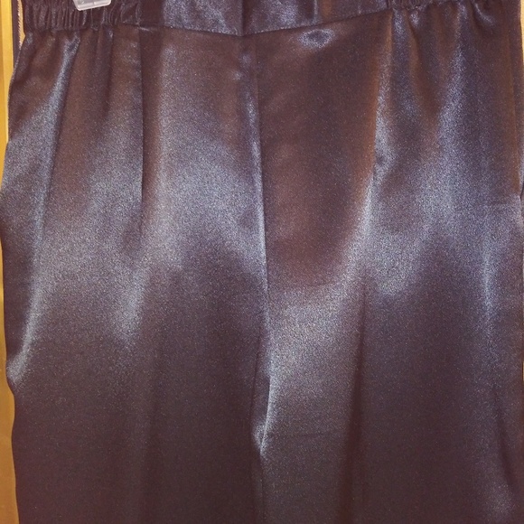 Pants - Picture 3 of 4